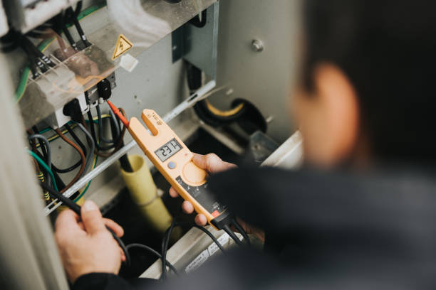 Best Licensed Electrician  in East Hampton North, NY